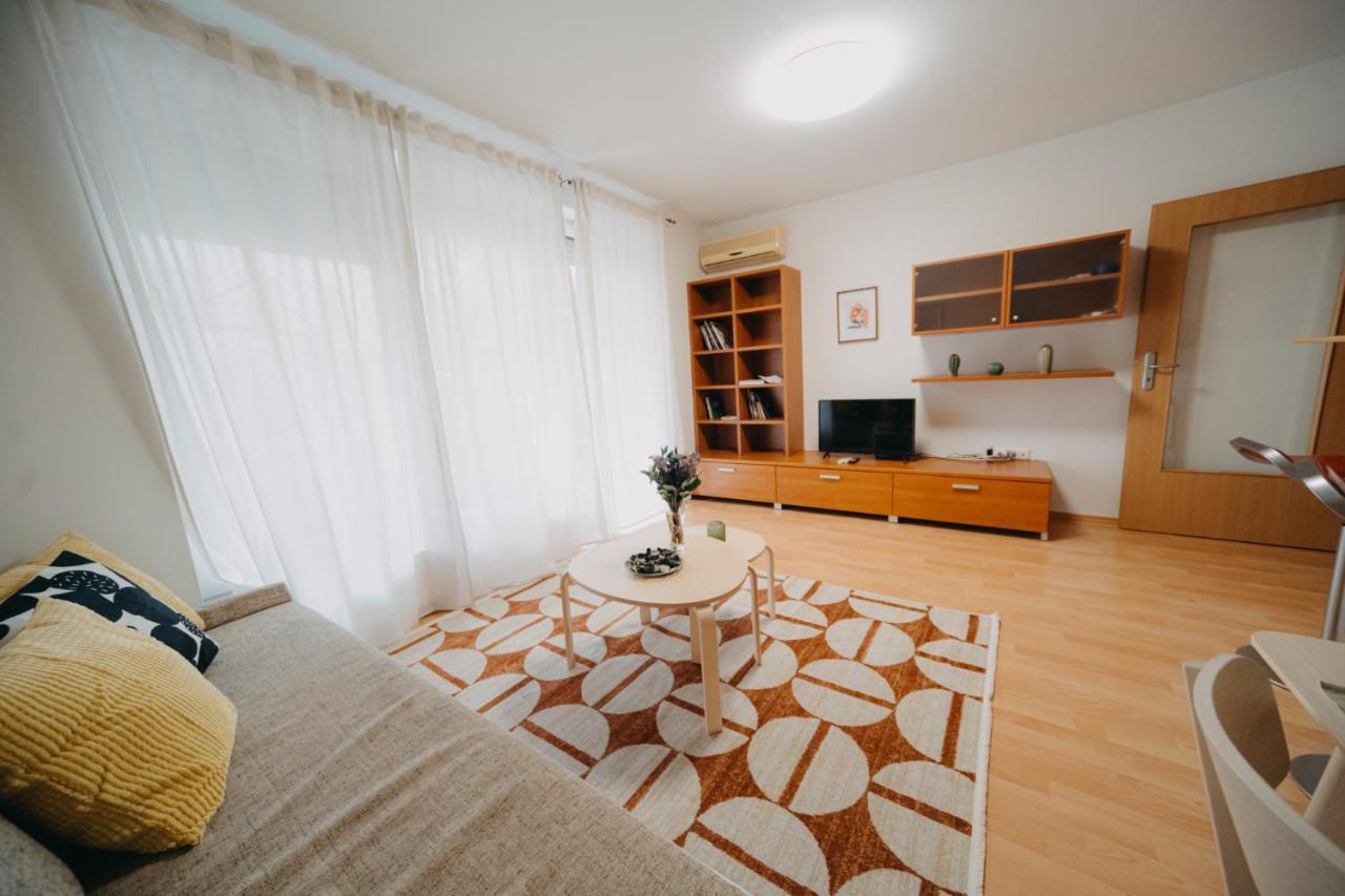 Orangehomes One Bedroom Art Apartment بودابست المظهر الخارجي الصورة